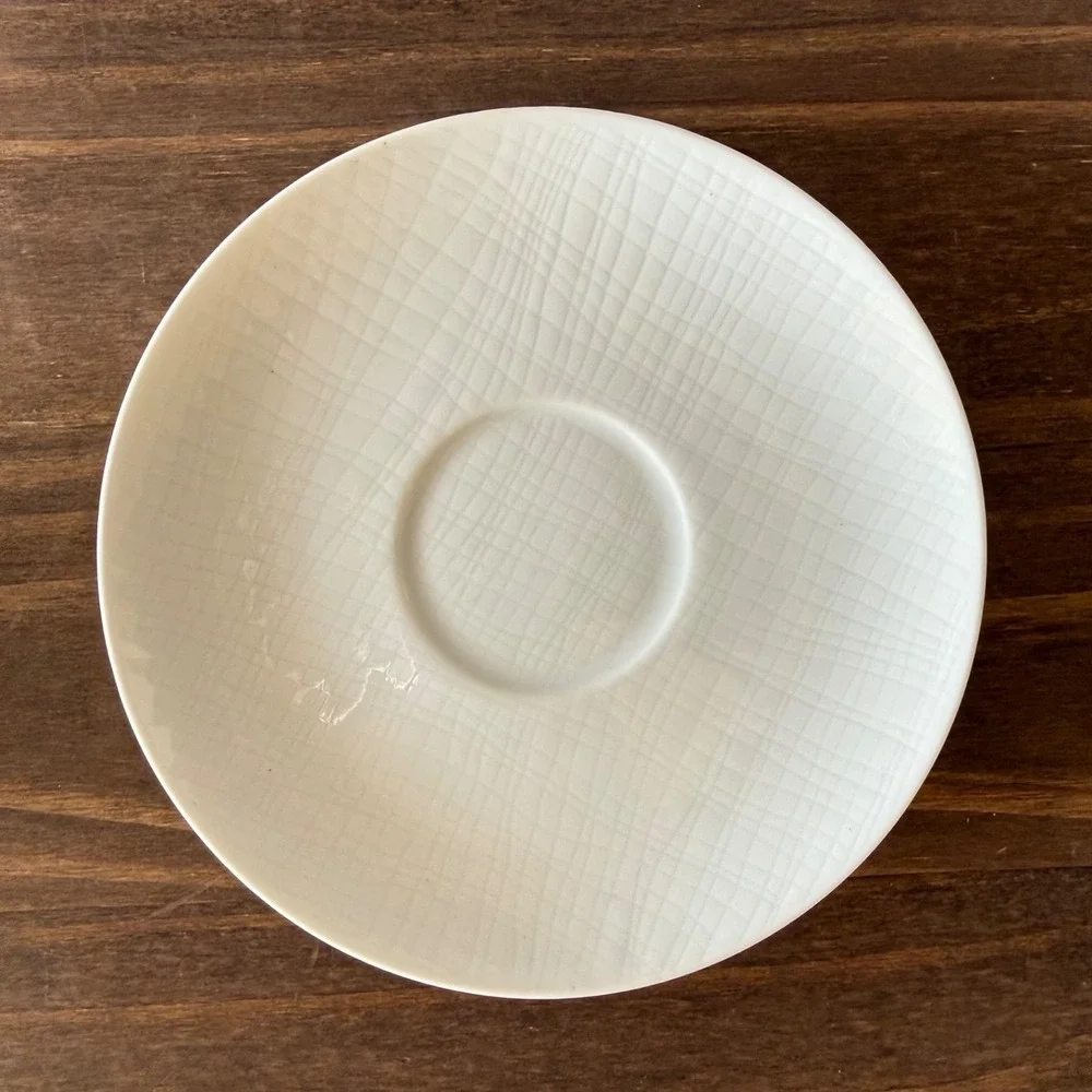 Dorothy C Thorpe Gold Wash Teacup And Saucer Set Of 10 White Textured California